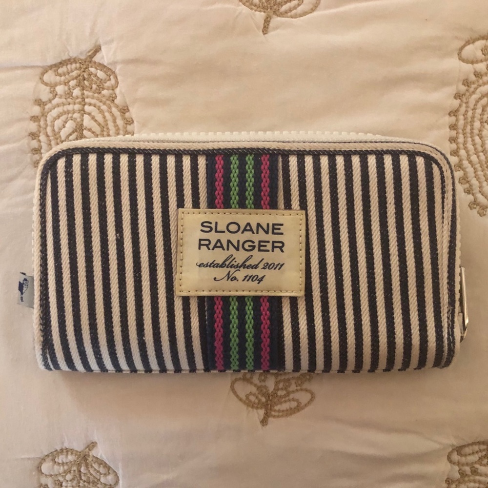 All For Color Wallet